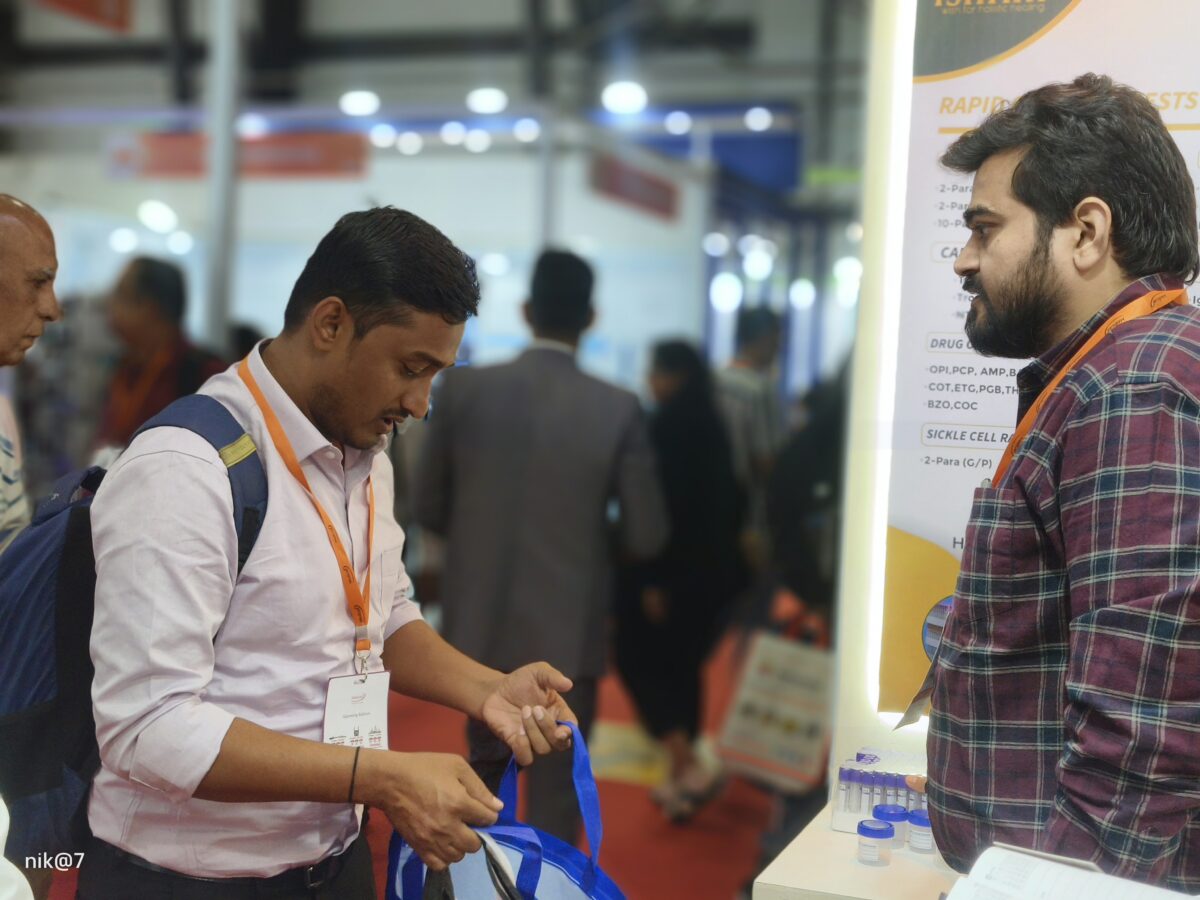 filter: 0; fileterIntensity: 0.0; filterMask: 0; captureOrientation: 0;
algolist: 0;
multi-frame: 1;
brp_mask:0;
brp_del_th:null;
brp_del_sen:null;
delta:1;
module: portrait;hw-remosaic: false;touch: (-1.0, -1.0);sceneMode: 8;cct_value: 0;AI_Scene: (-1, -1);aec_lux: 0.0;aec_lux_index: 0;albedo:  ;confidence:  ;motionLevel: -1;weatherinfo: weather?Hazy sunshine, icon:14, weatherInfo:108;temperature: 36;