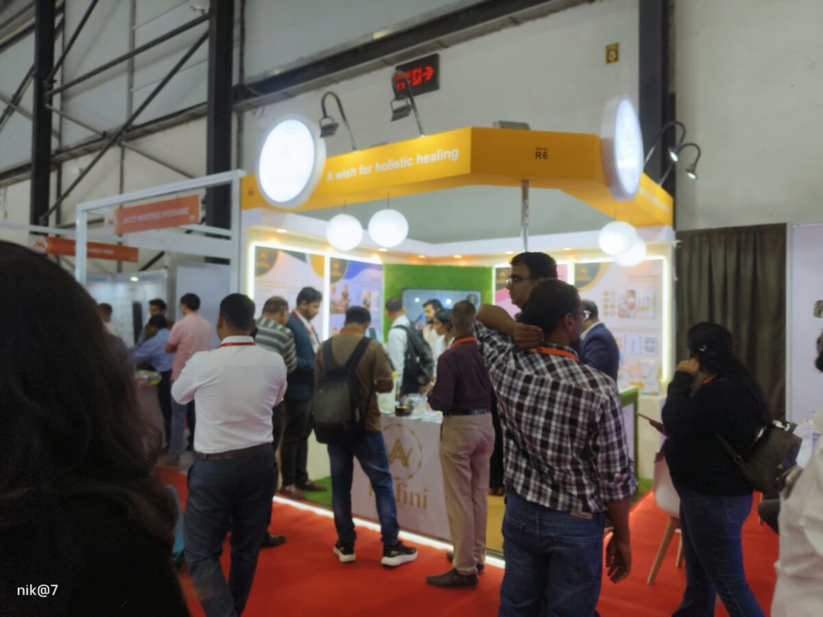 filter: 0; fileterIntensity: 0.0; filterMask: 0; captureOrientation: 0;
algolist: 0;
multi-frame: 1;
brp_mask:0;
brp_del_th:null;
brp_del_sen:null;
delta:1;
module: portrait;hw-remosaic: false;touch: (-1.0, -1.0);sceneMode: 2;cct_value: 0;AI_Scene: (-1, -1);aec_lux: 0.0;aec_lux_index: 0;albedo:  ;confidence:  ;motionLevel: -1;weatherinfo: weather?Hazy sunshine, icon:14, weatherInfo:108;temperature: 41;