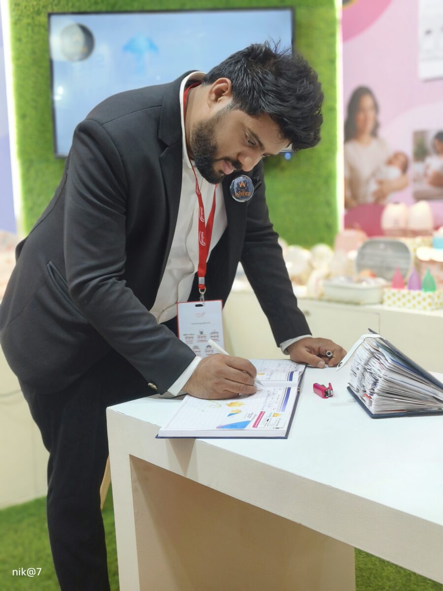 filter: 0; fileterIntensity: 0.0; filterMask: 0; captureOrientation: 90;
algolist: 0;
multi-frame: 1;
brp_mask:0;
brp_del_th:null;
brp_del_sen:null;
delta:1;
module: portrait;hw-remosaic: false;touch: (-1.0, -1.0);sceneMode: 8;cct_value: 0;AI_Scene: (-1, -1);aec_lux: 0.0;aec_lux_index: 0;albedo:  ;confidence:  ;motionLevel: -1;weatherinfo: weather?Hazy sunshine, icon:14, weatherInfo:108;temperature: 32;